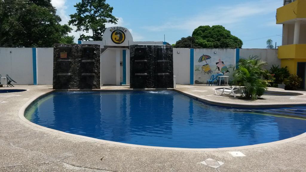 Rio Suites Tonsupa Exterior photo